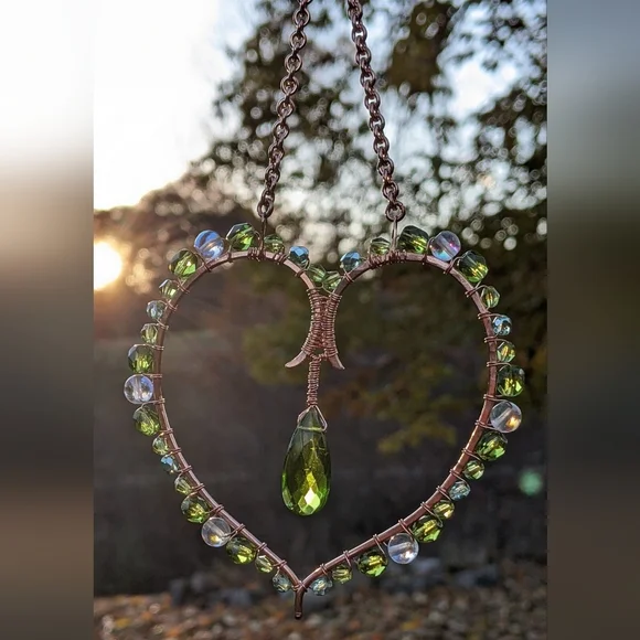 Artisan Heart Suncatcher Ornament Copper Handmade Sparkling Holiday Home Decor - Picture 14 of 17
